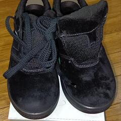 新品！軽量安全靴25cm