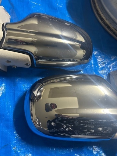 車のパーツ L700