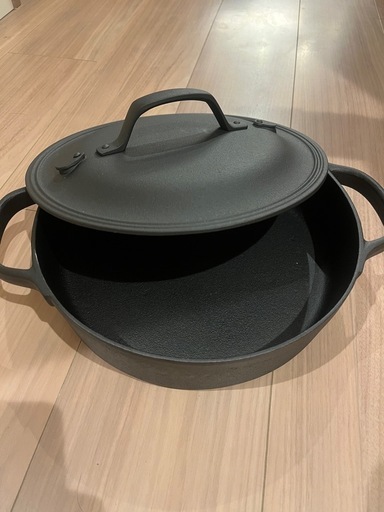新品オイゲンOIGEN南部鉄器鉄鍋 (櫻井) 世田谷の調理器具《鍋 新品オイゲンOIGEN南部鉄器鉄鍋 (櫻井) 世田谷の調理器具《鍋