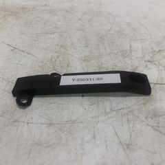 HONDA CBR400F プライマリーチェーンロアガイド ホンダ [Y-250331-20]の画像