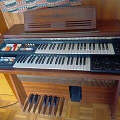 電子ピアノ？