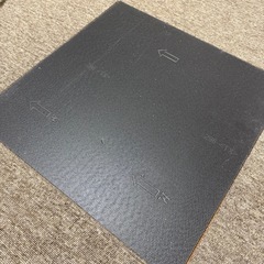 受け渡し予定者様決まりました⚠︎出品4月22日まで‼️綿半 防炎タイルカーペット 推定50枚の画像