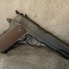 BATON  m1911a1 co2 ガスガン
 の画像