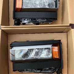 ランクル250 角目ヘッドライト
