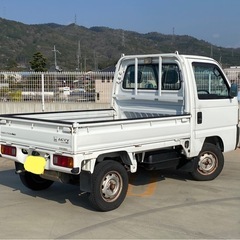 ⭐️コミコミ価格⭐️★車検令和8年3月まで★エアコン付き★5速MT★4WD★HONDA アクティトラック★の画像