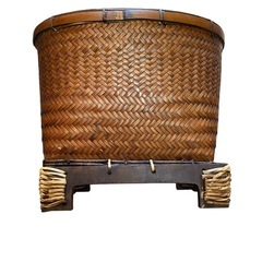 【美品】バスケット 籠　荷物収納