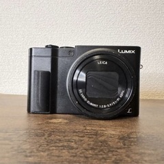 Panasonic  LUMIX DMC-TX1