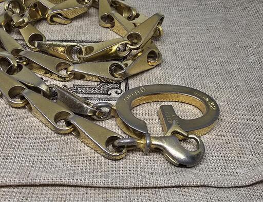 超レア廃盤品】OLD GUCCI チェーン ネックレス ベルトチェーン 超レア廃盤品】OLD GUCCI チェーン ネックレス ベルトチェーン