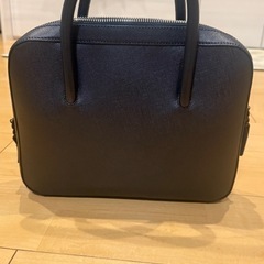 本革鞄 レザーハンドバッグ ゼブー牛革 角シボ型押しの画像