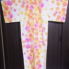 ツモリチサト★白地薔薇柄浴衣★注染の画像