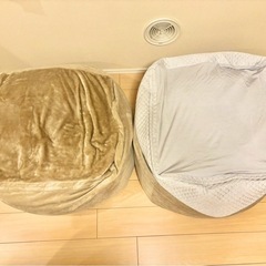 ニトリ　ビーズクッション大2個セット(カバー夏冬2種類付き)の画像