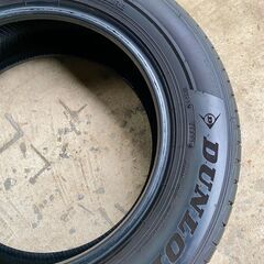 DUNLOP LE MANS V+ SILENTCORE 215/60R16 95H 中古タイヤ4本セットの画像
