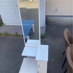 ドレッサー