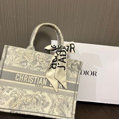 DIORトートバッグ