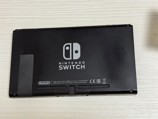 任天堂　Switch 旧型　①