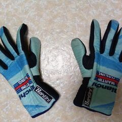 サイクリンググローブ 　手袋　ウィンターグローブ