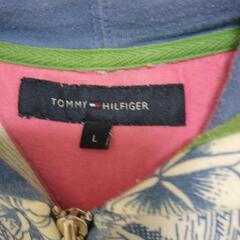 【今週末までで処分します】トミーフィルガーパーカーとエイミーイストワールなどの画像