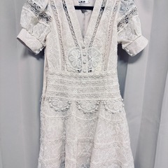 美品！実物はモデルのまま！上品3D重工高質感ドレスワンピース着痩せ！の画像