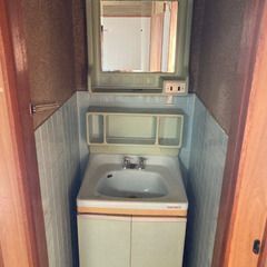 TAKARA洗面台　の画像