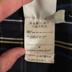 OFF WHITE Mサイズの画像