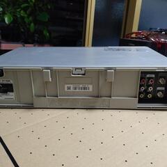 VHSビデオデッキの画像