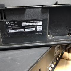 VHSビデオデッキの画像