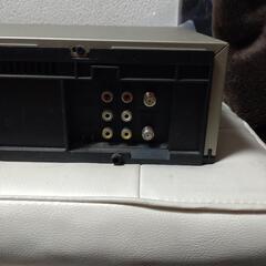 VHSビデオデッキの画像