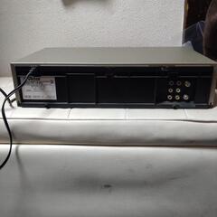VHSビデオデッキの画像