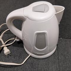取引中　　ニトリ　電気ケトル