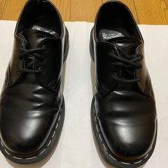 3061 ドクターマーチン 白ステッチ 1461 UK4 23ー23.5cmの画像
