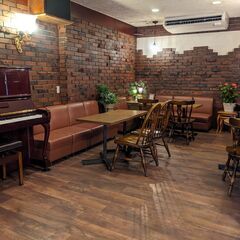 ピアノ教室＜豊中駅前カフェ＞　毎月・第２日曜と第４水曜の画像