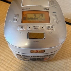 東芝　炊飯器