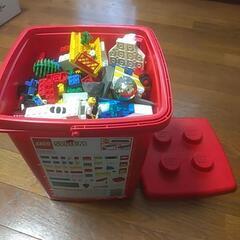 ＬＥＧＯ　レゴブロックバケツいっぱい位あります