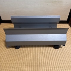 タワー型PC向けスタンドの画像