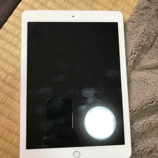 iPad 128GSIMフリー