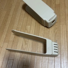 靴収納2つの画像