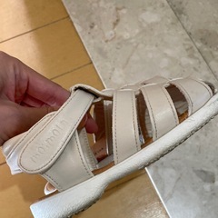 moimoln キッズサンダル 13.5cmの画像