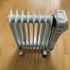 【引き取り限定】オイルヒーター　※無料