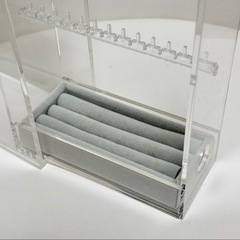 アクリルネックレス・ピアススタンドの画像