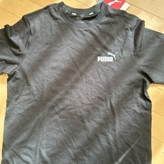 新品PUMA Tシャツ