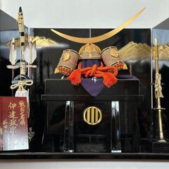 兜飾り　鈴甲子雄山作　伊達政宗公兜　五月人形　の画像