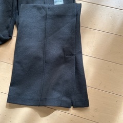 新品GAP ロングパンツの画像