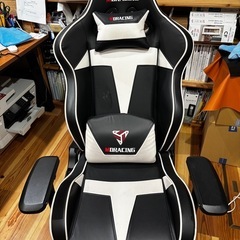MDRACING ゲーミングチェア

