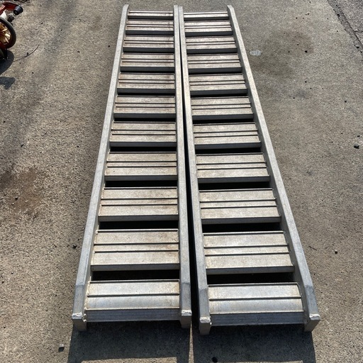 アルミブリッジ　日軽アルミブリッジ