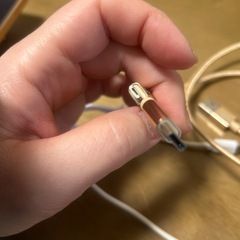 USBケーブル3つの画像