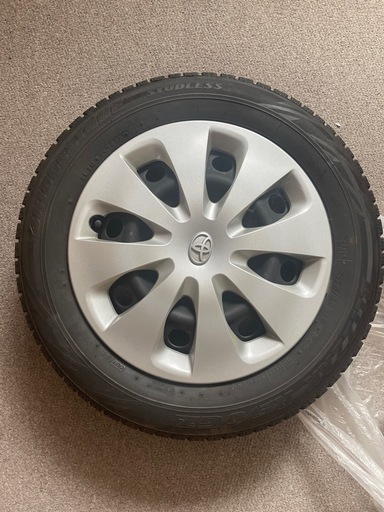 スタッドレスタイヤ