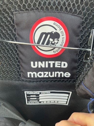 MAZUME EXTRA COMPLEX ブラックライフジャケット