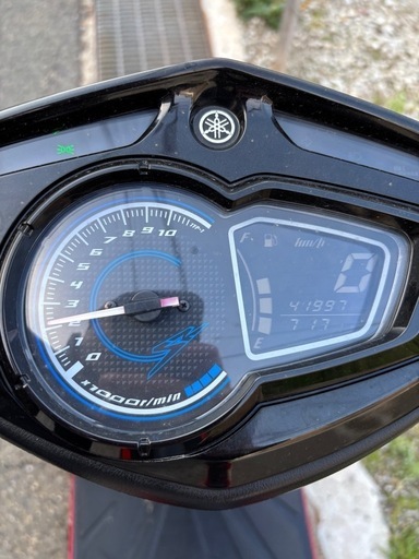 【YAMAHA シグナス125X SR】　小型 美車 AT 原付二種　便利