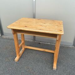 【那須町役場】木製学習机　テーブル　ガーデニング　物置　小学校【管理番号130】の画像