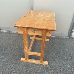 【那須町役場】木製学習机　テーブル　ガーデニング　物置　小学校【管理番号130】の画像